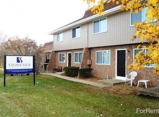 7113 N Wyandotte St APT B, Kansas City, MO 64118