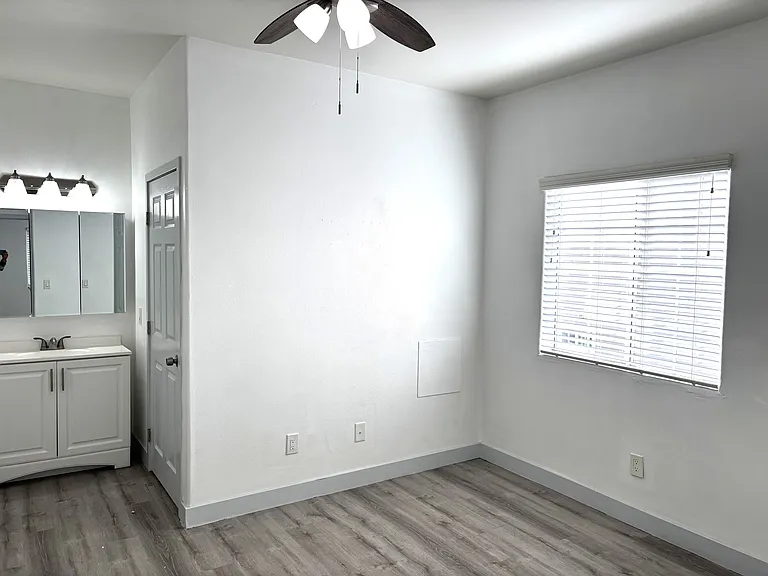 630 W Sepulveda St #3 — Photo 4