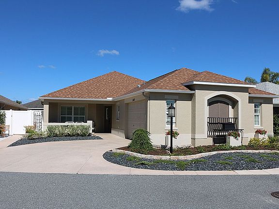 3rd image of 3469 Melbourne Ln