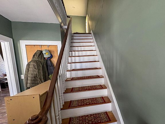 5th image of 200 North Main Street