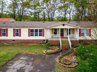 217 McCall Rd, Simpsonville, SC 29680