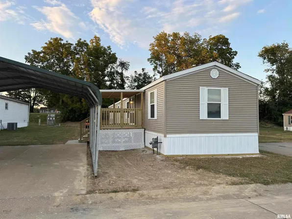 823 Joshua St, Quincy, IL 62305