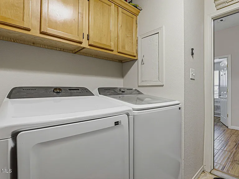 12928 Alfredo Apodaca — Photo 35