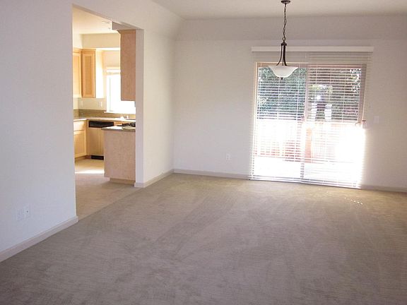 4th image of 1175 7th Ave #B