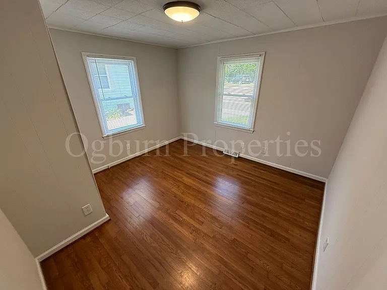 651 S Sunset Dr — Photo 5