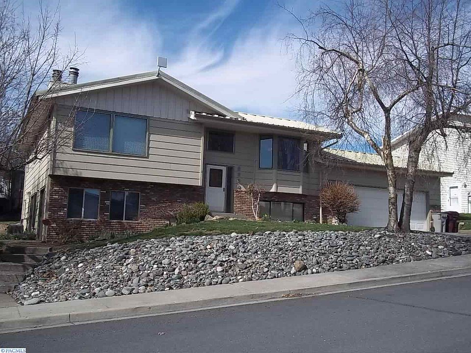 1st image of 2305 NW Turner Dr