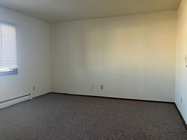 W151S7011 Cornell Cir — Photo 9