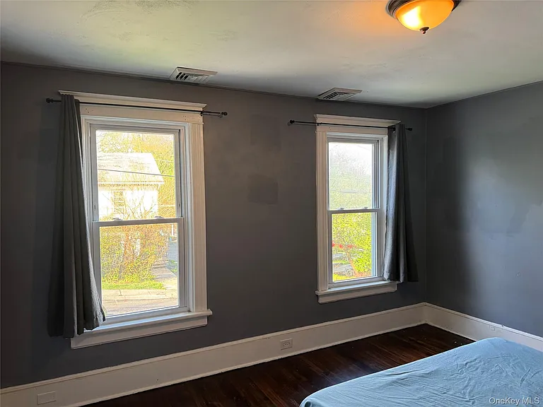 9 Bartlett St — Photo 13