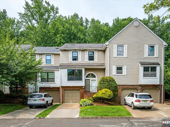 4506 Stonehedge Rd #4506, Edison, NJ 08820