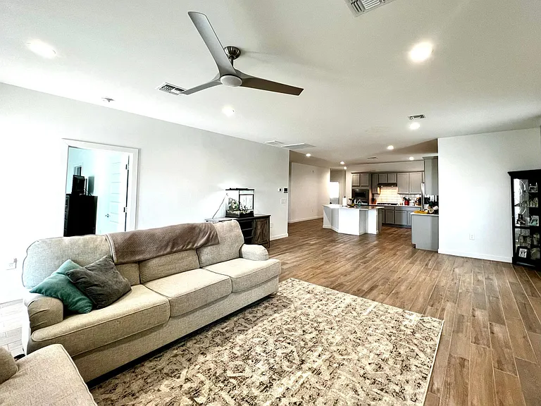 11104 S Weismann Dr — Photo 20