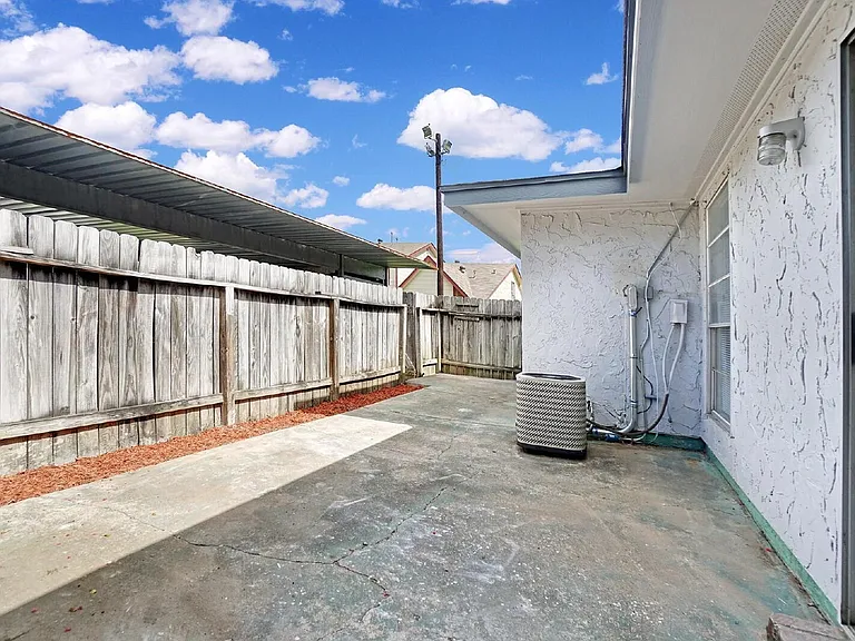 1833 Country Village Blvd — Photo 21