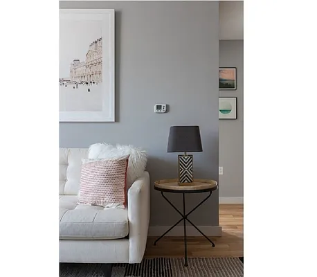 Rented by Compass | media 13