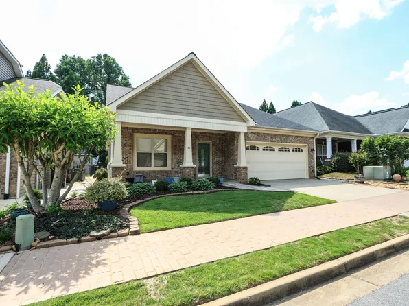 20 Cobblestone Dr, Anniston, AL 36207