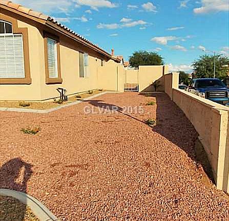 3rd image of 4370 Mesa Hill Dr