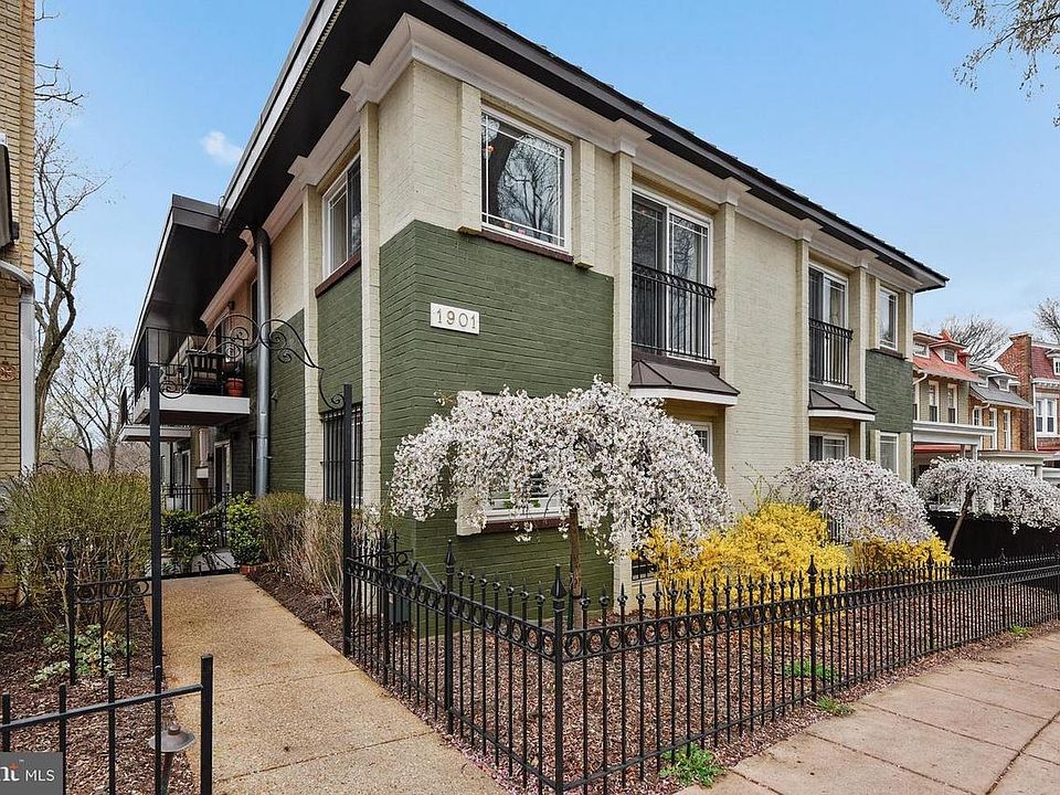 Boutique condo building