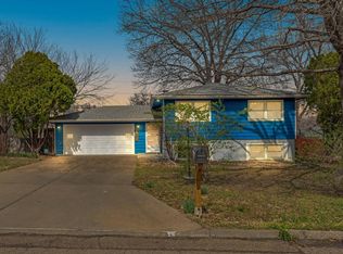 2626 SE 33rd Ter, Topeka, KS 66605