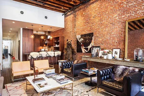 Rented by Town Residential | media 31