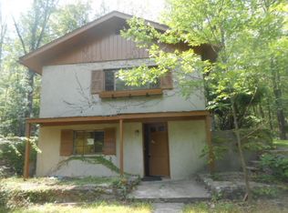 911 Plymouth Lake Dr, Newton, NJ 07860