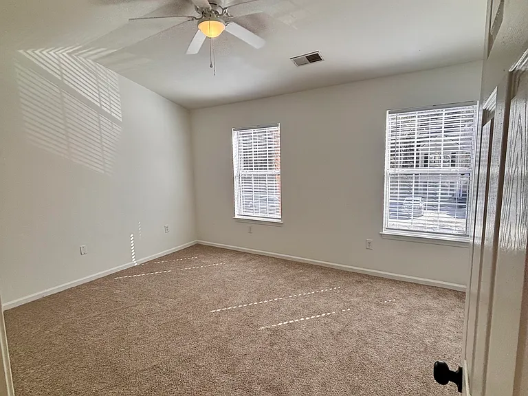 1116 Island Club Dr — Photo 14