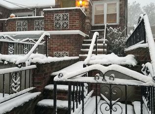 3264 43rd St, Astoria, NY 11103