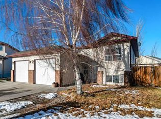 20 S High Ridge Close NW, High River, AB T1V 1X9