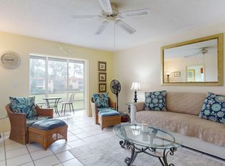 1993 SW Palm City Rd APT F, Stuart, FL 34994