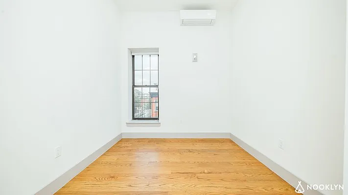 Rented by Nooklyn NYC LLC | media 30