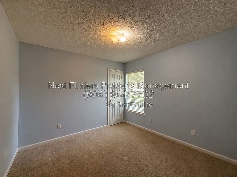 628 Sparrow Branch Cir — Photo 24