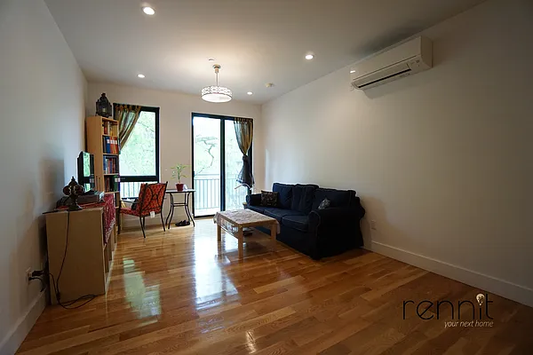 Rented by Rennit Inc. | media 22