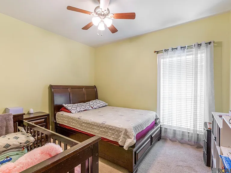 10743 Hillbrook Ave — Photo 12