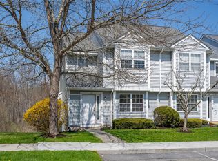 24 Timberline Trl, Pawling, NY 12564