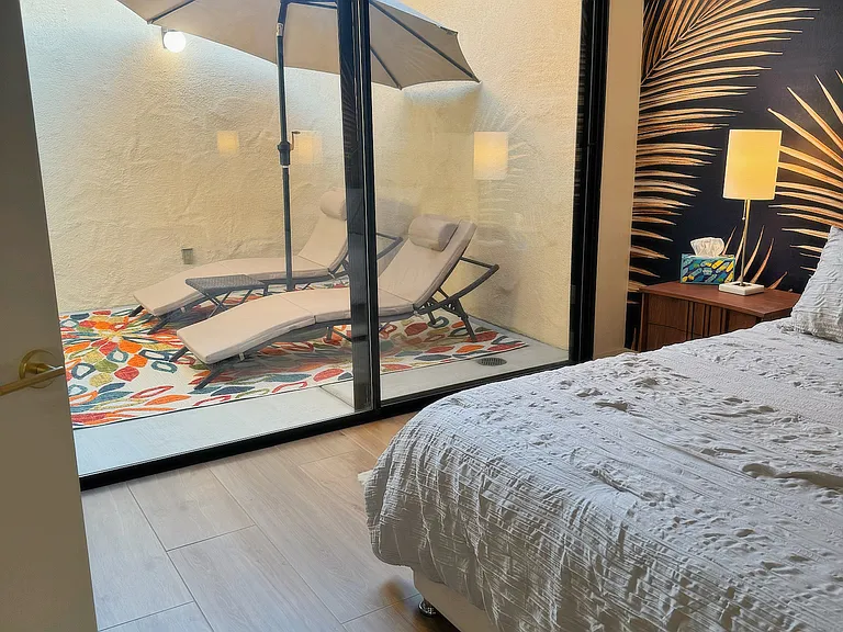 Access to private atrium from primary bedroom