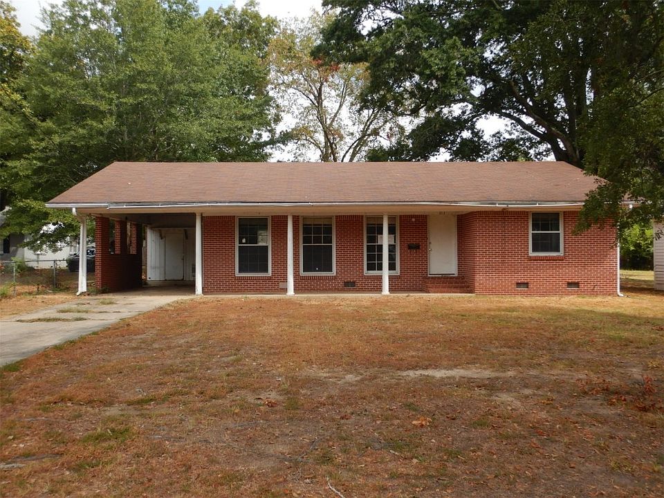 1st image of 913 Mary Jane Blvd