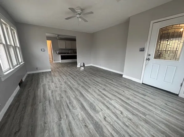 1803 S Phillips Ave, Sioux Falls, SD 57105