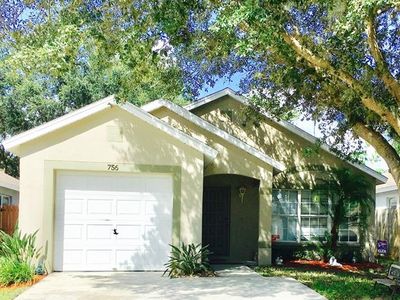 756 Cape Cod Cir, Valrico, FL, 33594
