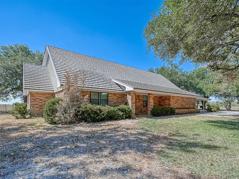 16711 Highway 90A — Photo 42