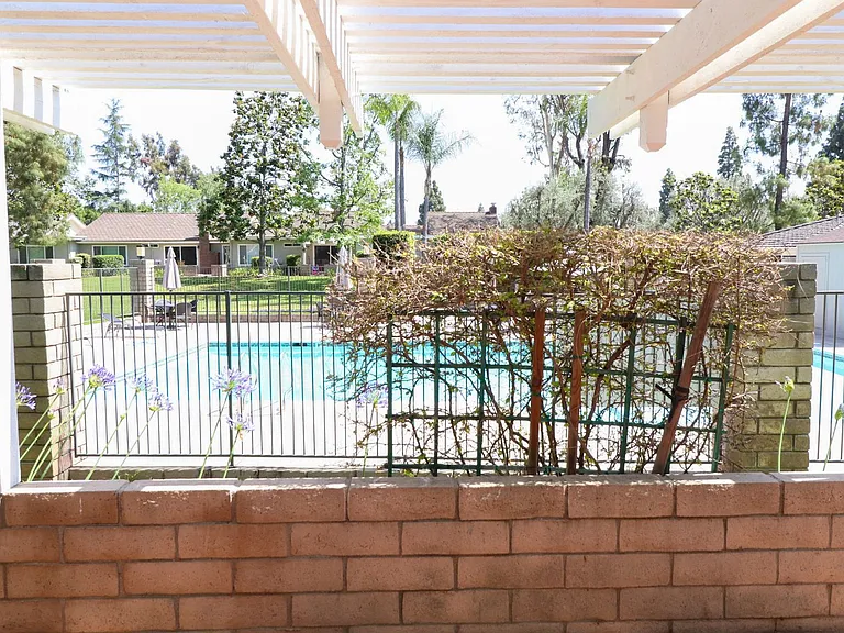 1050 Pacifica Dr — Photo 60