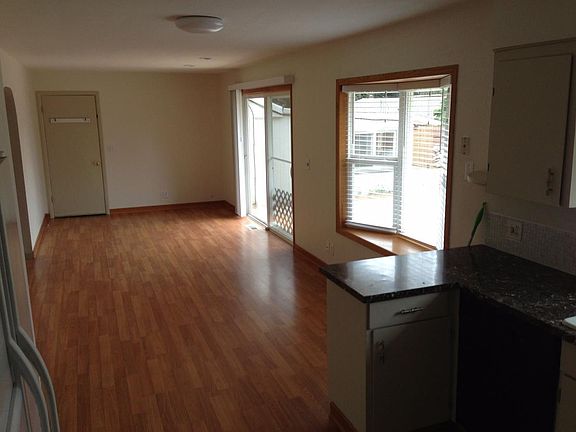 4th image of 1024 NW Joy Ave