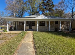 1907 W 28th Ave, Pine Bluff, AR 71603