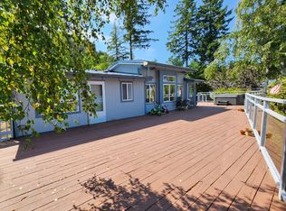 29281 N Grizzly Rd, Gold Beach, OR 97444