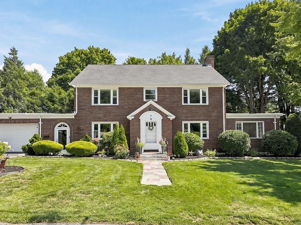 1st image of 35 Swift Rd