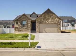 1462 W 700 S, Clearfield, UT 84075