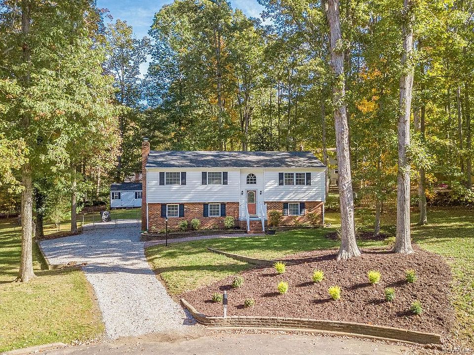 1st image of 1603 Lucie Ln