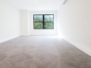 1042 Manor Ave #2B, Bronx, NY 10472