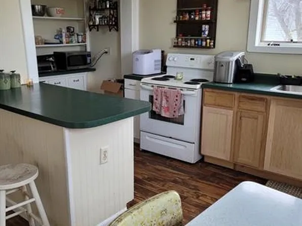 1528 Bell Ave, Sheboygan, WI 53083