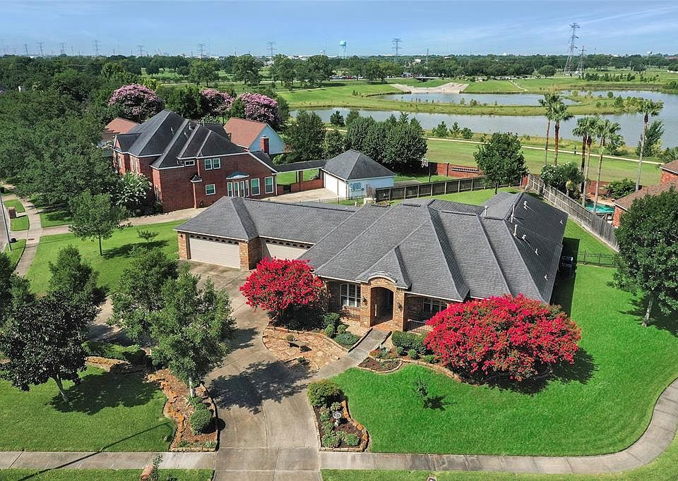 1st image of 8606 Meadowview Ct
