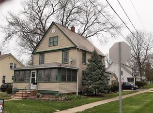 247 E Friendship St, Medina, OH 44256