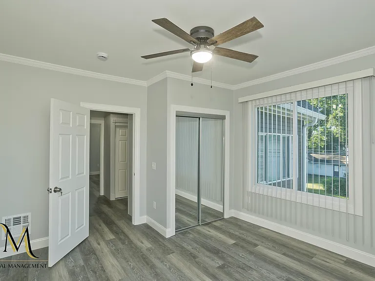 28 Union St #2 — Photo 31