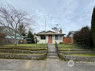 527 S 57th St, Tacoma, WA