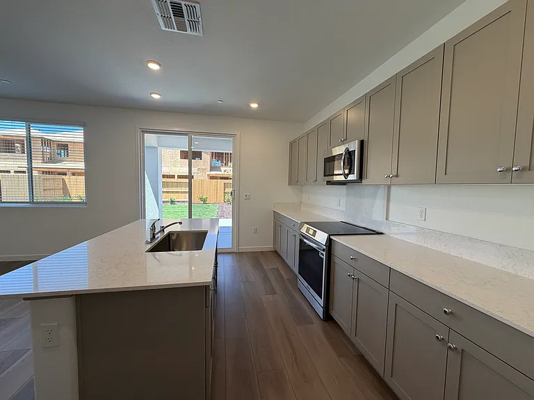 8363 Valpane Way — Photo 21